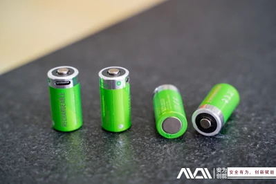 ประเภทแบตเตอรี่และการใช้งาน: คู่หูที่มองไม่เห็นในชีวิตประจำวันของเรา